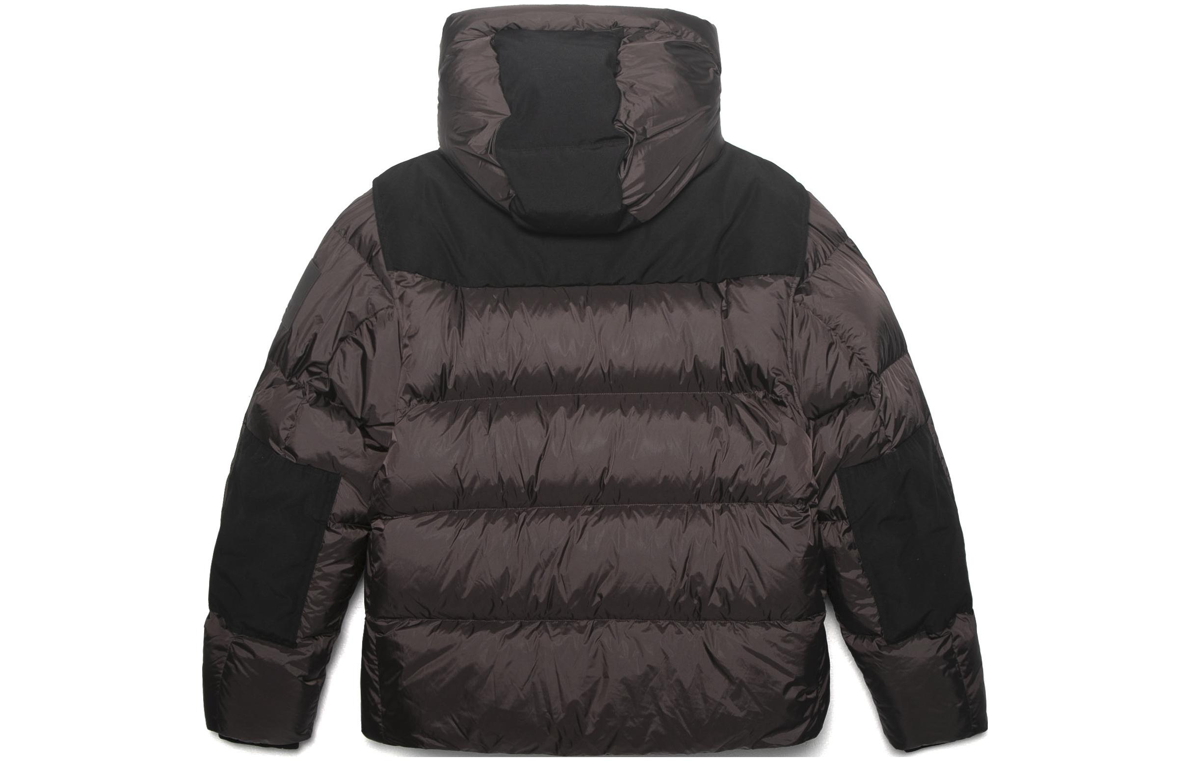 Lookbook Burberry男士深泥褐色可拆帽羽絨外套。 80438481