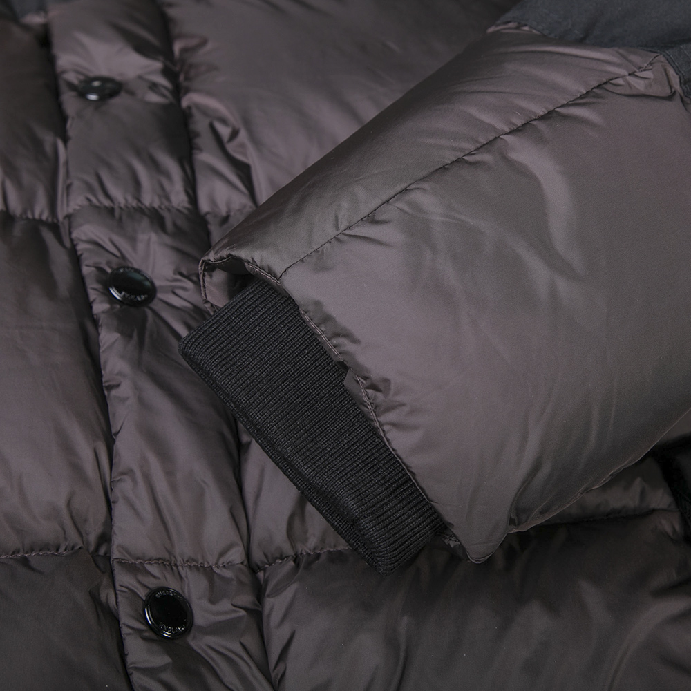 Details for Burberry男士深泥褐色可拆帽羽絨外套。 80438481