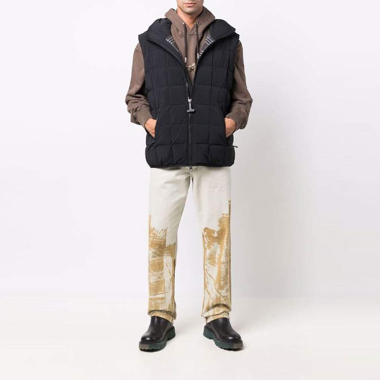 Burberry Detachable Sleeve Hooded Down Jacket Black 80439181 圖 5