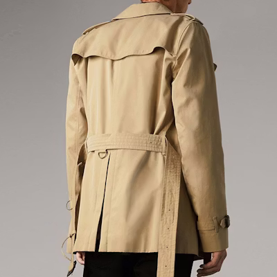 Burberry Kot Trench Khaki Berbutang Dua Panjang Sederhana. 39110571 Shop Burberry Kot Trench Khaki Berbutang Dua Panjang Sederhana. 39110571