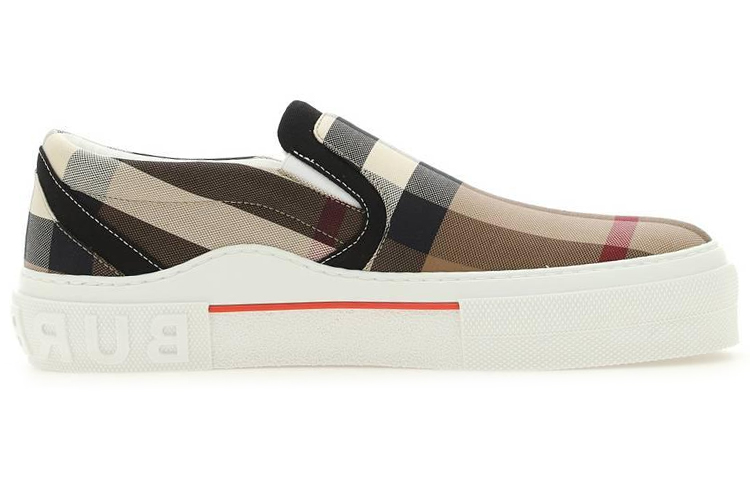 Lookbook Burberry Slip-On à Carreaux Exagérés Marron Bouleau 80567621