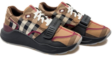 버버리 패션 로우탑 '플래드 브라운' 80529711 Lookbook 버버리 패션 로우탑 '플래드 브라운' 80529711