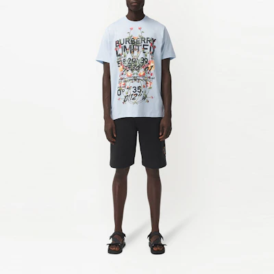 Burberry Kaos Unisex Motif Bunga Monogram Warna Biru Muda 80374681 Shop Burberry Kaos Unisex Motif Bunga Monogram Warna Biru Muda 80374681