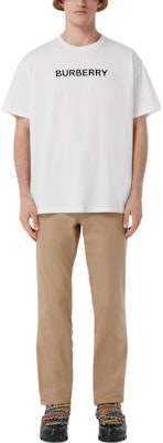 Burberry Foam Letter Logo White Loose Fit T-Shirt for Men. 80553091 Shop Burberry Foam Letter Logo White Loose Fit T-Shirt for Men. 80553091