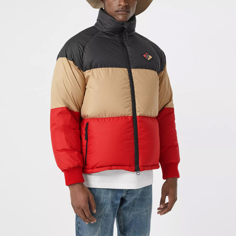 Shop Burberry 2019秋冬黑色拼接Logo羽絨外套 80236561