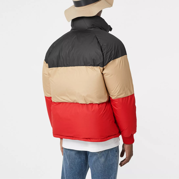 Purchase Burberry 2019秋冬黑色拼接Logo羽絨外套 80236561