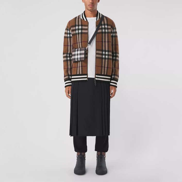 Purchase Burberry FW21 Jaket Penerbangan Kasmir Cek Coklat 80507651