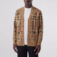 Purchase Burberry FW21 Checkered Cashmere Jacquard Cardigan Jacket Archive Beige. 80458951