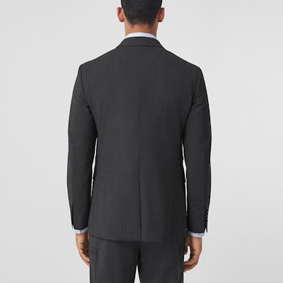 Burberry FW21 Dark Charcoal Single-Breasted Long Sleeve Blazer. 80442081 Shop Burberry FW21 Dark Charcoal Single-Breasted Long Sleeve Blazer. 80442081