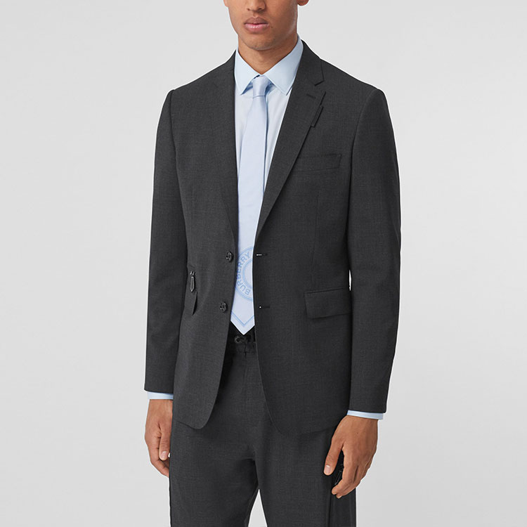 Purchase Burberry FW21 Dark Charcoal Single-Breasted Long Sleeve Blazer. 80442081