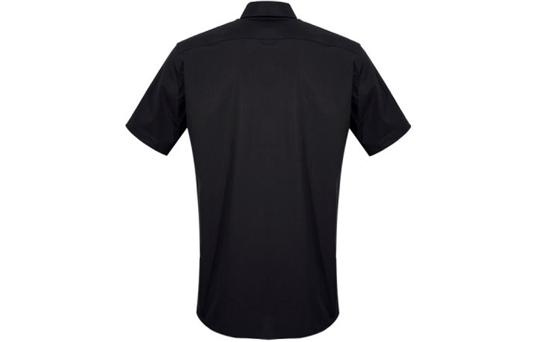 Lookbook Camisa Casual Negra de Manga Corta Slim Fit Burberry FW21 Hombre 80257641