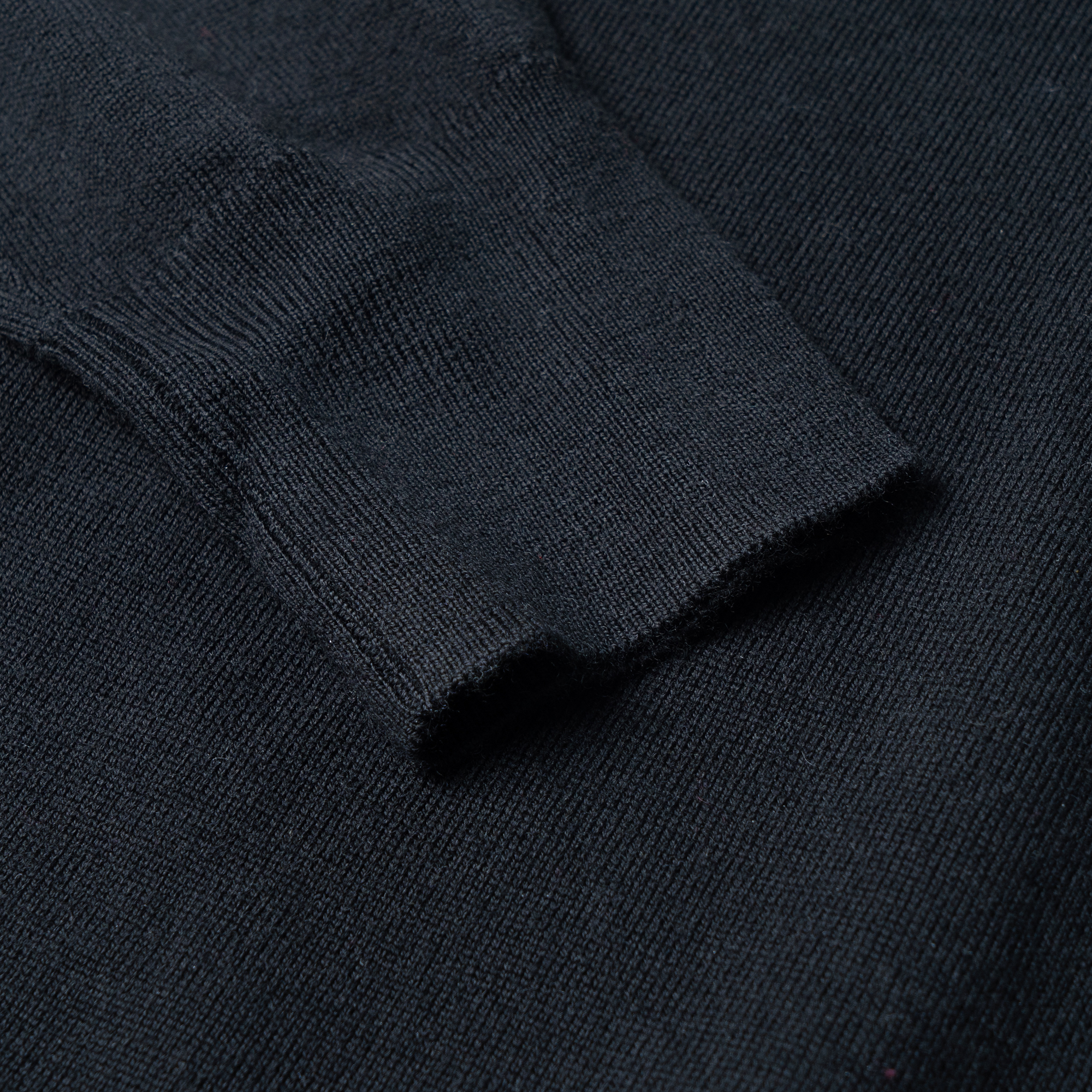 Burberry FW22  Black Embroidered Logo Crewneck Sweater. 80616731 圖 6