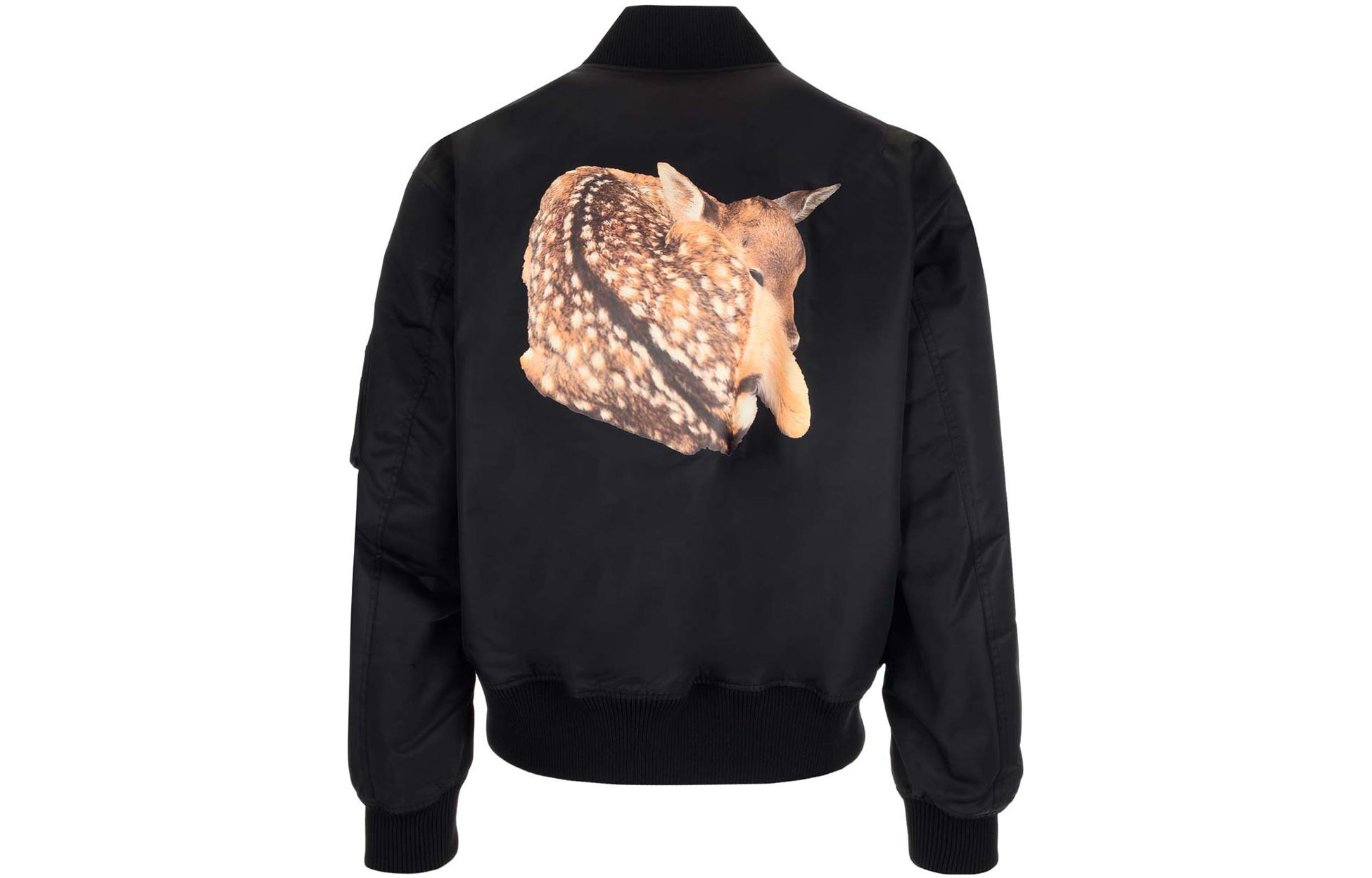 Burberry FW22  Black Jacket with Lettering and Deer Print on Back. 80561171 圖 3