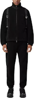 Purchase Burberry FW22 Jaket Lengan Panjang Hitam dengan Badge Daun Oak Bordir 80628141