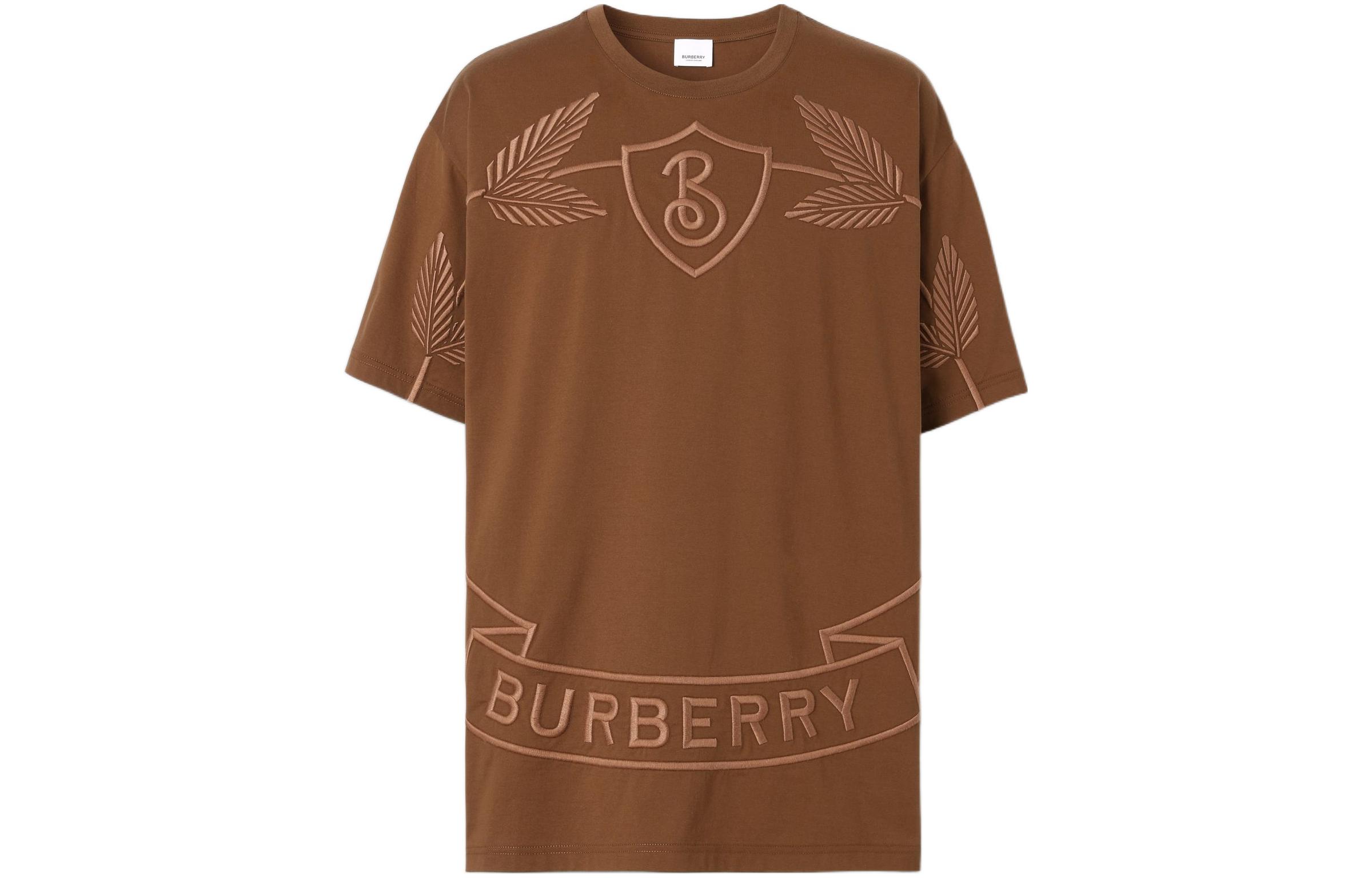 Order Camiseta Marrón Burberry FW22 con Logo y Bordado de Hoja de Roble. 80632041
