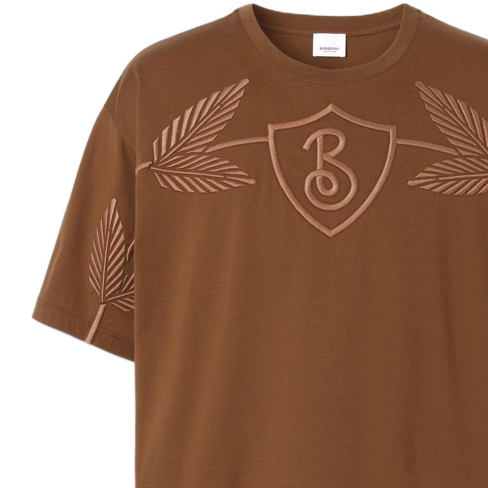 Details for Camiseta Marrón Burberry FW22 con Logo y Bordado de Hoja de Roble. 80632041