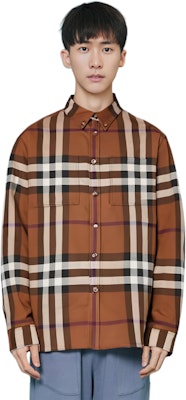 버버리 FW22 체크 패턴 브라운 싱글 칼라 긴소매 셔츠. 80557421 Purchase 버버리 FW22 체크 패턴 브라운 싱글 칼라 긴소매 셔츠. 80557421