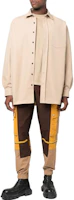 Lookbook Burberry FW22 拼色駝色工裝褲. 80549961