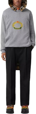 버버리 FW22 그레이 자수 크루넥 긴팔 스웻셔츠. 80612891 Purchase 버버리 FW22 그레이 자수 크루넥 긴팔 스웻셔츠. 80612891