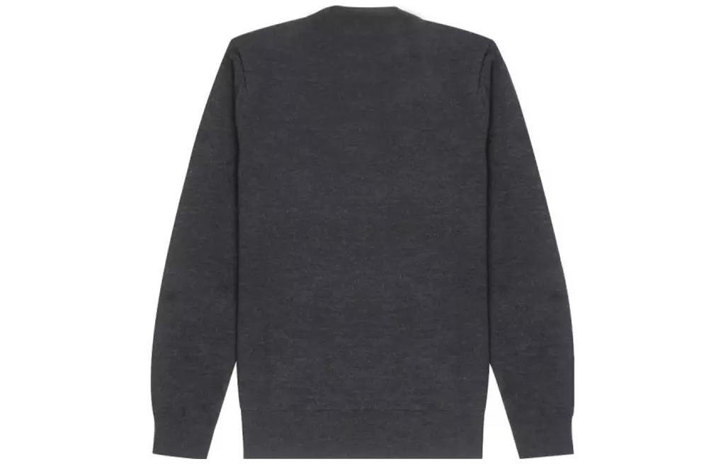 Lookbook Burberry FW22  Logo Embroidered Crewneck Sweater Dark Grey. 80616761