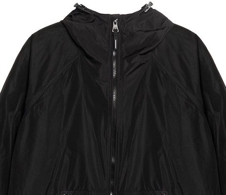 Burberry FW22 Solid Color Zip-Up Hoodie Jacket in Black. 80606691 Sizing Burberry FW22 Solid Color Zip-Up Hoodie Jacket in Black. 80606691