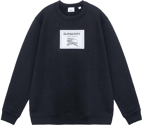 버버리 FW22 블랙 자수 말 로고 크루넥 스웨트셔츠. 80644021 Order 버버리 FW22 블랙 자수 말 로고 크루넥 스웨트셔츠. 80644021