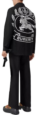 Burberry FW22 黑色男士背面字母設計長袖襯衫 80584711 Shop Burberry FW22 黑色男士背面字母設計長袖襯衫 80584711