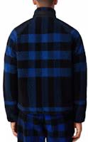 Lookbook Burberry Jaket Zip-Up Panel Kotak FW22 Biru 80596831