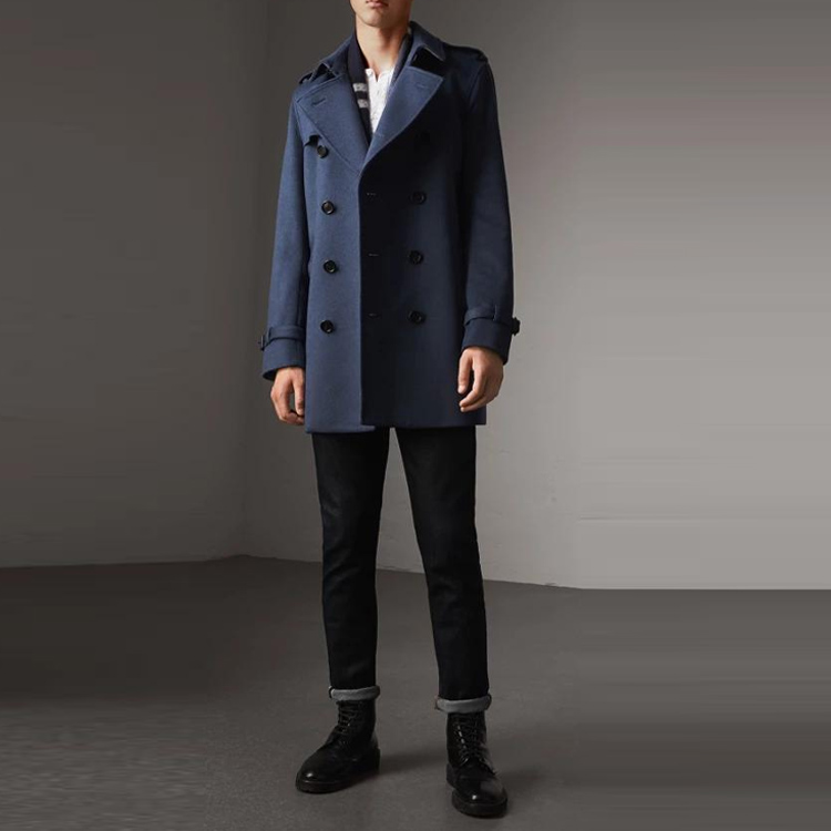Purchase Abrigo Largo Burberry FW22 Kensington Cruzado en Color Sólido. 40519741