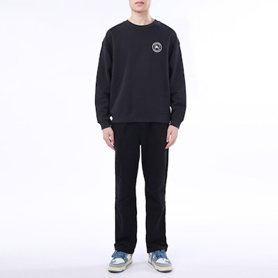 Burberry FW22 Navy Blue Crewneck Sweatshirt with Equestrian Logo Unisex. 80362861 Shop Burberry FW22 Navy Blue Crewneck Sweatshirt with Equestrian Logo Unisex. 80362861