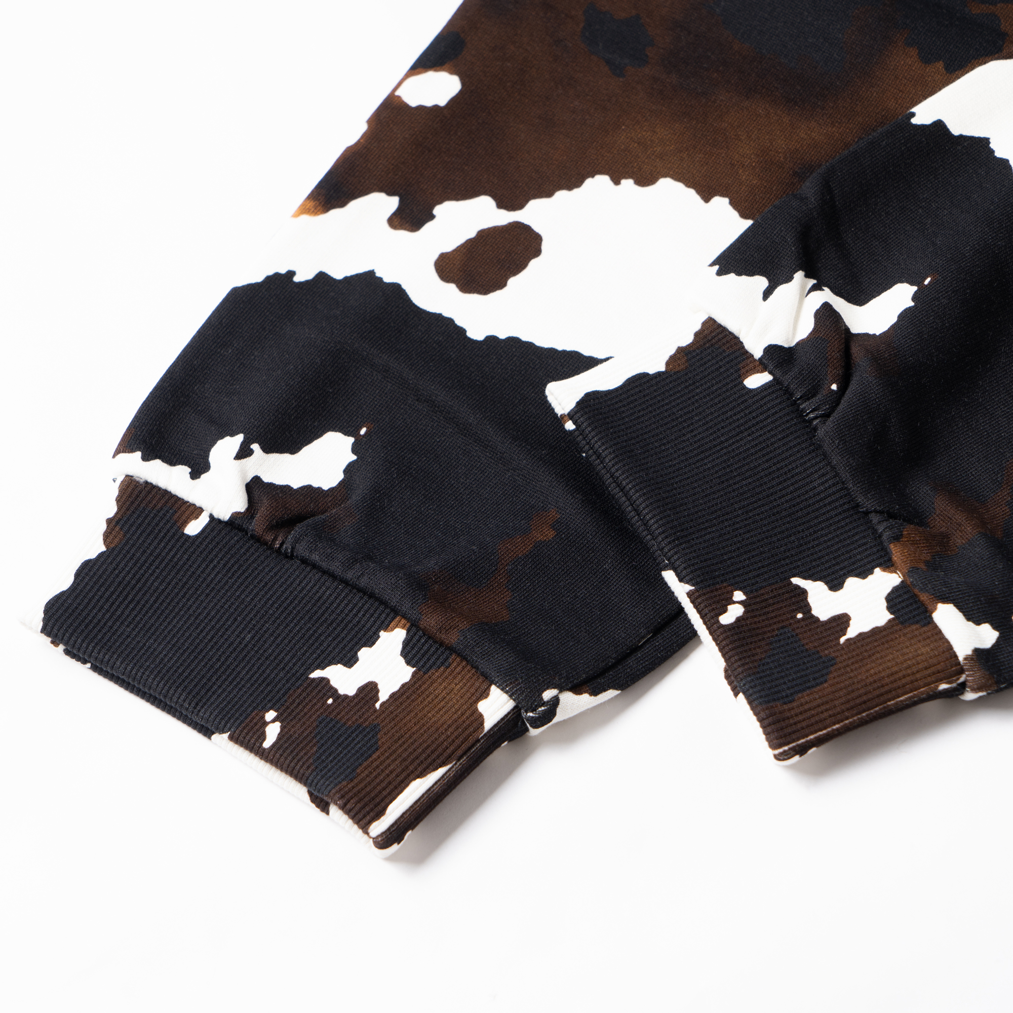 Shop Pantalones Jogger Tejidos Burberry FW22 Hombre con Salpicaduras de Pintura y Cordón. 80432181