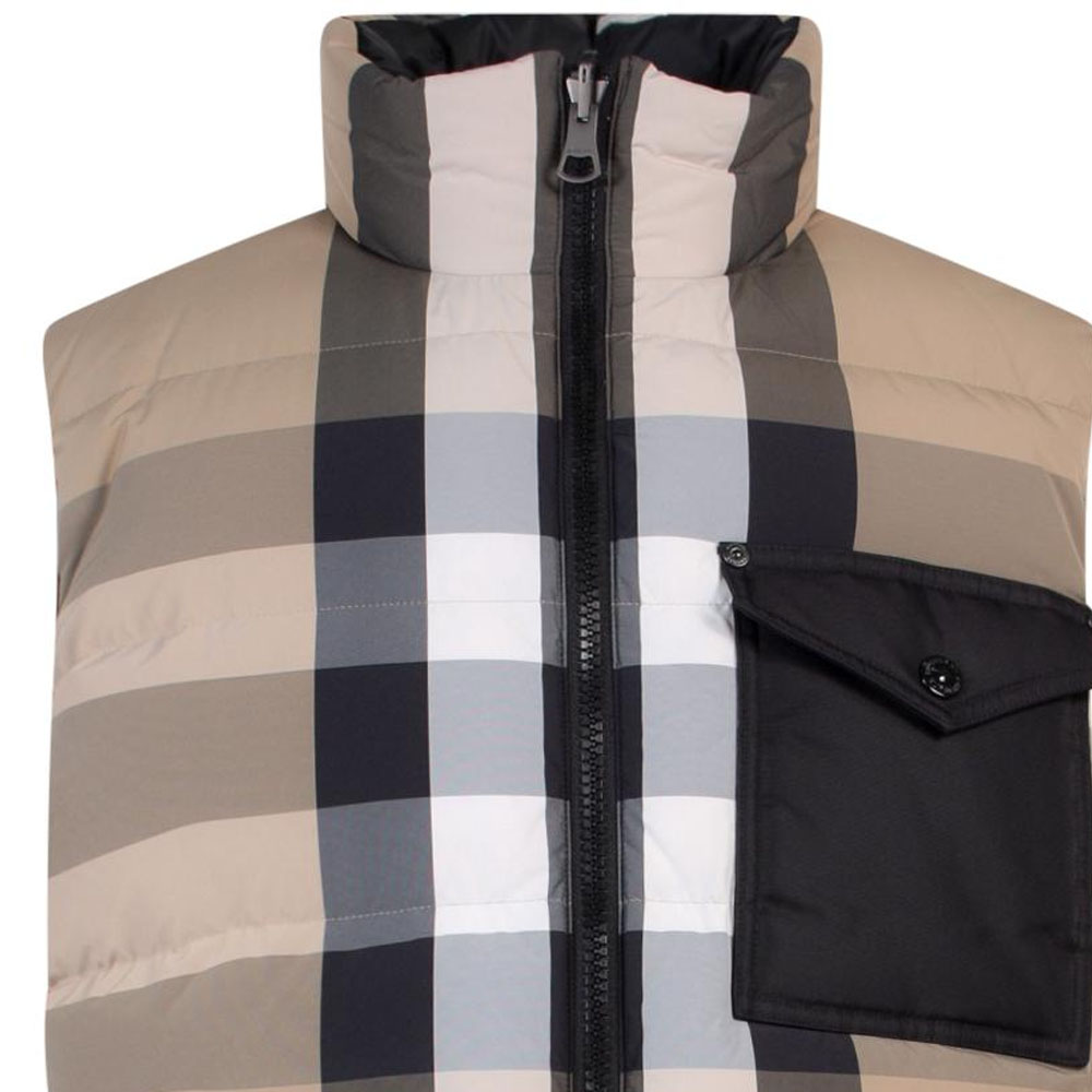 Cheap Burberry FW22 可翻面拼色格紋羽絨外套 棕色. 80642871