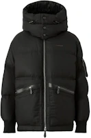 Burberry FW22 Solid Detachable Hood Puffer Jacket Black 80581151 Burberry FW22 Solid Detachable Hood Puffer Jacket Black 80581151