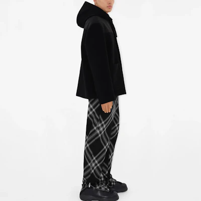 Burberry FW23 黑色素色雙排釦連帽短大衣 80835361 Details for Burberry FW23 黑色素色雙排釦連帽短大衣 80835361