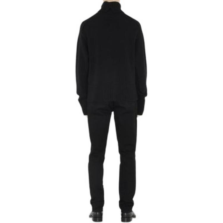 Purchase Burberry FW23 Jeans Hitam Straight Fit dengan Poket Sisi. 80715491