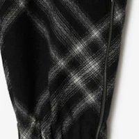 Details for Burberry FW23 Check Wool Knit Drawstring Sweatpants Black 80824251