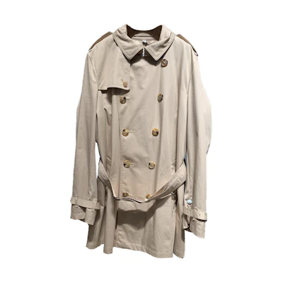 Burberry FW23 Double-Breasted Beige Long Trench Coat. 80731911