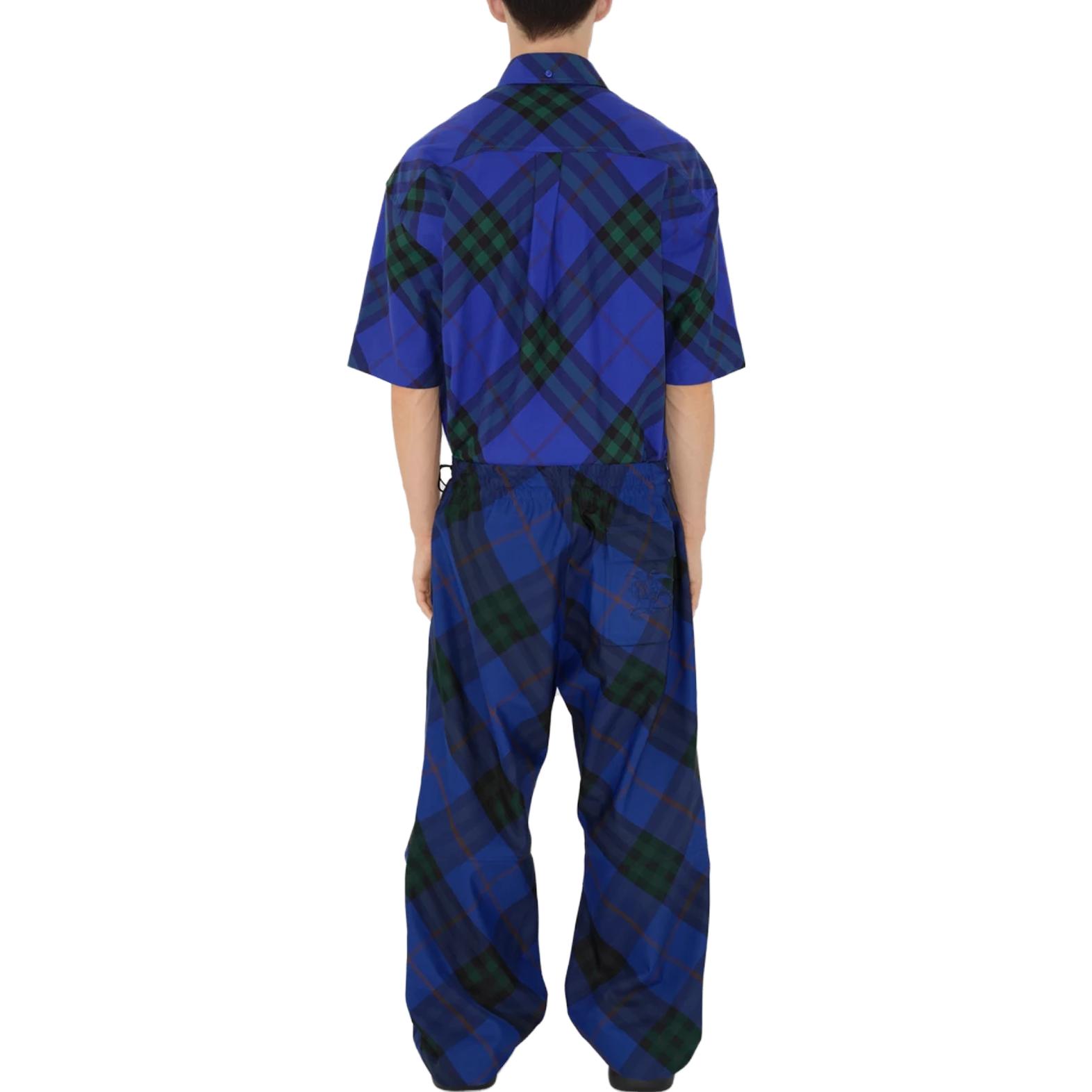 Purchase 博柏利 FW23 刺绣徽标骑士蓝格纹短袖衬衫。 80829021