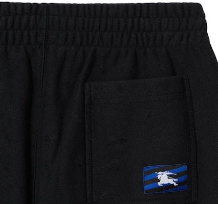 バーバリー FW23 ロゴパッチ付きミッドライズストレートフリースショーツ. 80820001 Shop バーバリー FW23 ロゴパッチ付きミッドライズストレートフリースショーツ. 80820001