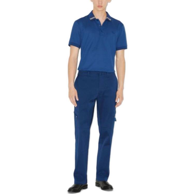 Lookbook Burberry FW23 Polo Azul Marino de Manga Corta con Rayas y Logo Bordado 80707721