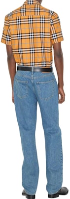 Burberry FW23 Striped Single-Breasted Shirt in Archive Beige. 80729361 Shop Burberry FW23 Striped Single-Breasted Shirt in Archive Beige. 80729361