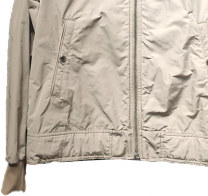 Burberry FW23 Beige Solid Zip-Up Baseball Collar Jacket 8067851 Purchase Burberry FW23 Beige Solid Zip-Up Baseball Collar Jacket 8067851