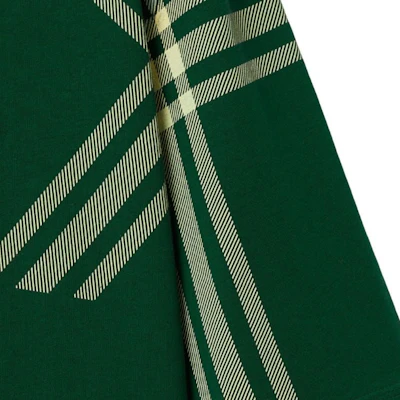 Burberry FW23 Check Print Crewneck Oversized T-Shirt - Dark Green. 80820521 Sizing Burberry FW23 Check Print Crewneck Oversized T-Shirt - Dark Green. 80820521