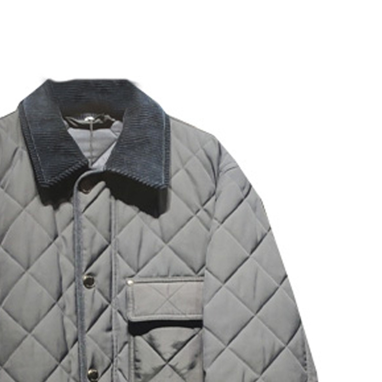 Purchase 버버리 FW23 다이아몬드 퀼팅 코튼 재킷 네이비 블루 아우터웨어. 80731991