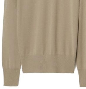 Burberry FW23 Suéter de Punto Cuello Redondo Color Sólido. 80775601 Sizing Burberry FW23 Suéter de Punto Cuello Redondo Color Sólido. 80775601