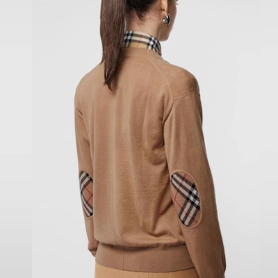 Burberry FW23 Solid Color V-Neck Long Sleeve Knitwear Unisex Sweater 80748881 Cheap Burberry FW23 Solid Color V-Neck Long Sleeve Knitwear Unisex Sweater 80748881