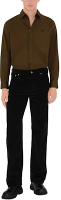 バーバリー FW24 トーンカラー ワイドカラー 長袖 ボタンアップシャツ. 80998441 Lookbook バーバリー FW24 トーンカラー ワイドカラー 長袖 ボタンアップシャツ. 80998441