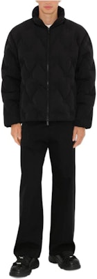 Burberry FW24 Black Logo Embroidered Puffer Jacket for Men. 80941741 Lookbook Burberry FW24 Black Logo Embroidered Puffer Jacket for Men. 80941741