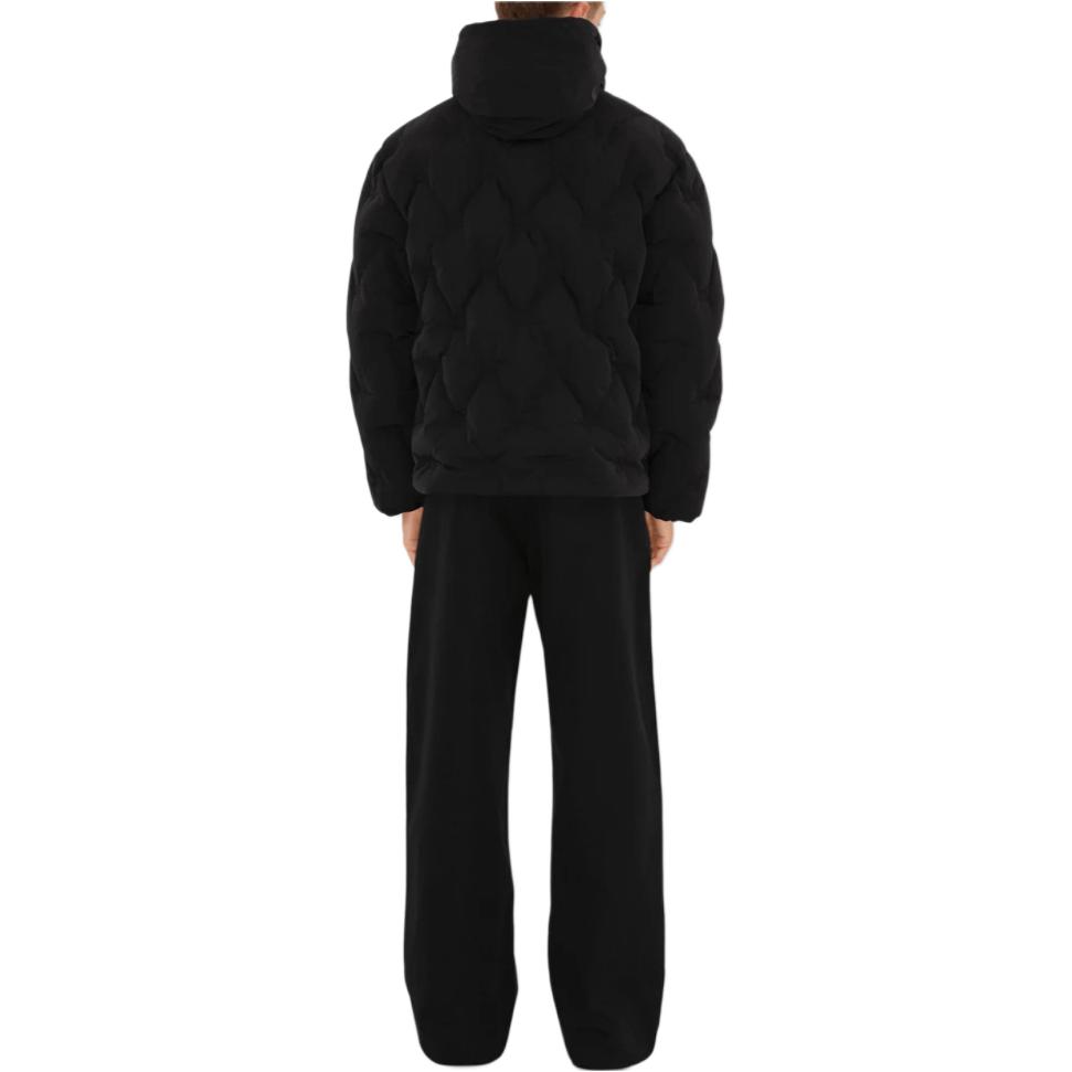 Purchase Chaqueta Puffer Negra Bordada con Logo Burberry FW24 para Hombre. 80941741