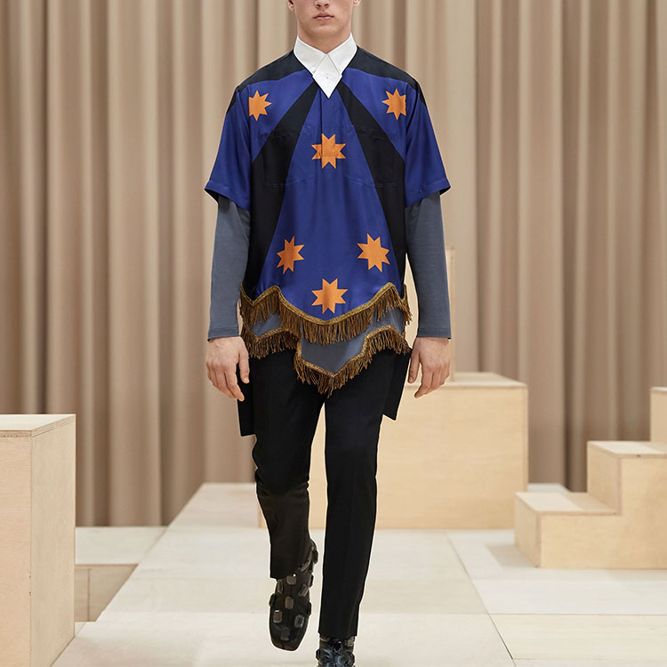 Shop 巴宝莉金色流苏设计长袖男士棉质T恤。 80454811